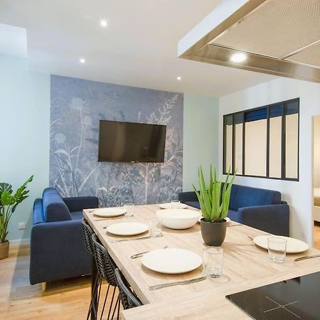 Spacious T2 Near The Halles And The Harbour Toulon Bagian luar foto